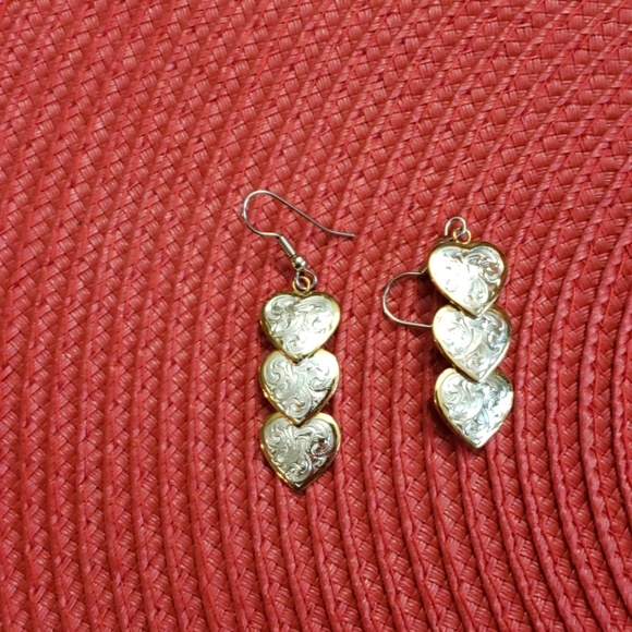 Jewelry bundle - Picture 5 of 8